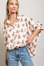 Load image into Gallery viewer, Teddy Printed Button Top
