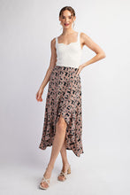 Load image into Gallery viewer, Floral Midi Hi-Lo Skirt
