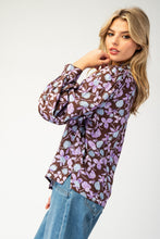 Load image into Gallery viewer, Floral Button Down Top
