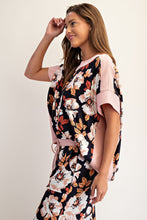 Load image into Gallery viewer, Floral Dolman &amp; Pant Set
