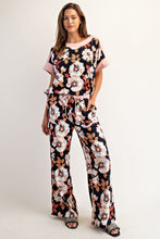 Load image into Gallery viewer, Floral Dolman &amp; Pant Set
