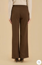 Load image into Gallery viewer, HW Wide Leg Pleated Pants
