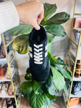 Load image into Gallery viewer, Jet Lag Sneaker
