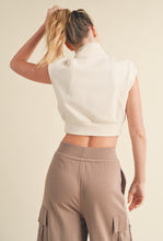 Load image into Gallery viewer, Cropped Sleeveless Jacket
