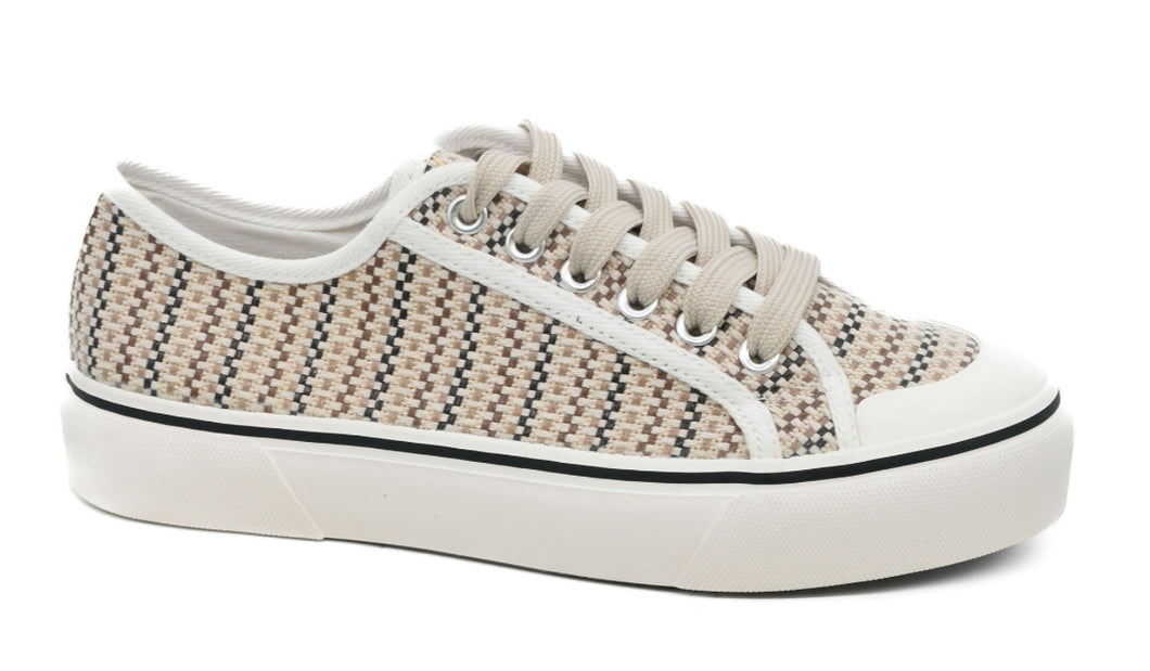Waiting List Sneakers