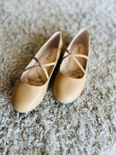 Load image into Gallery viewer, Nude Ballet Flats
