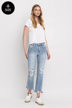 Load image into Gallery viewer, Handy Crop Flare Jeans
