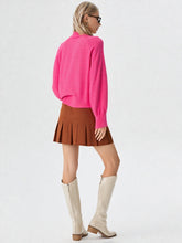 Load image into Gallery viewer, Mock Neck Textured Top
