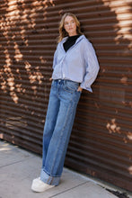 Load image into Gallery viewer, Shine Cuffed Wide Jeans
