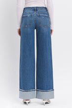 Load image into Gallery viewer, Shine Cuffed Wide Jeans
