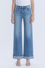 Load image into Gallery viewer, Westbury Cuff Wide Jeans
