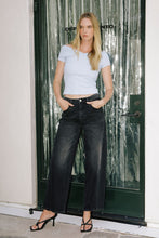 Load image into Gallery viewer, Instant Black Barrel Jeans
