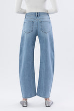 Load image into Gallery viewer, Charm Barrel Jeans
