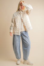 Load image into Gallery viewer, Oversized Floral Jacket
