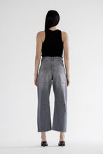 Load image into Gallery viewer, Steel Gray Barrel Jeans
