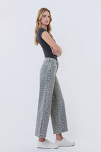 Load image into Gallery viewer, Grey Leopard Jeans
