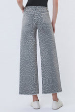 Load image into Gallery viewer, Grey Leopard Jeans

