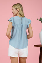 Load image into Gallery viewer, Lace Panel Blouse
