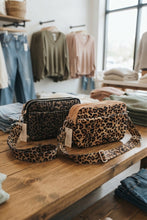Load image into Gallery viewer, Leopard Crossbody Bag
