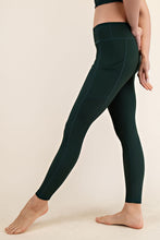 Load image into Gallery viewer, Rib Yoga Leggings
