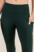 Load image into Gallery viewer, Rib Yoga Leggings
