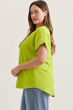 Load image into Gallery viewer, Scoop Neck Flowy Top
