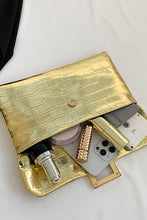 Load image into Gallery viewer, Shiny Croc Pattern Clutch
