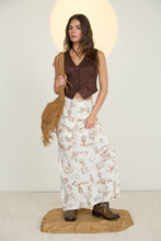 Load image into Gallery viewer, Suede Vest
