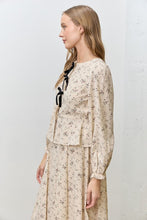 Load image into Gallery viewer, Velvet Bow Top
