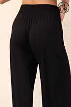 Load image into Gallery viewer, Viscose Wide Leg Pant
