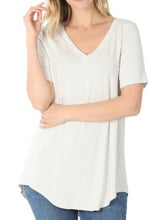 Load image into Gallery viewer, V-Neck Curved Hem Tee
