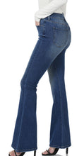 Load image into Gallery viewer, Flare Jeans Non-Distressed
