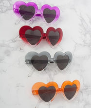 Load image into Gallery viewer, Children&#39;s Heart Sunglasses
